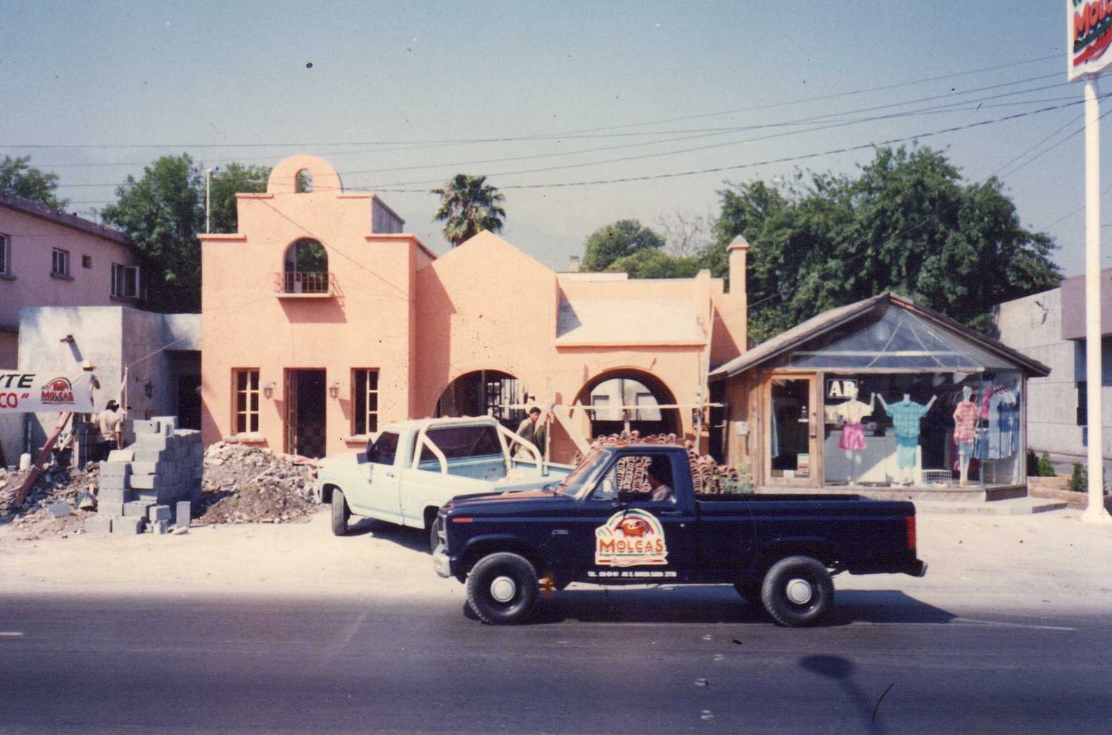 Historia 2000 — foto 1